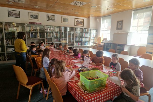 Levčki v knjižnici